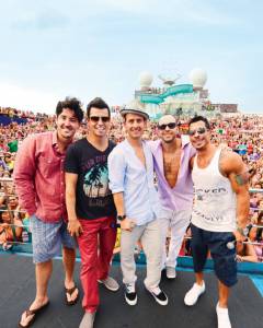 Rock This Boat: New Kids on the Block ( 2015  ...) (2015 (1 ))